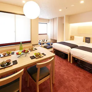Monday Premium Station Apartahotel Kioto
