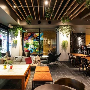 Ibis Umeda Japon