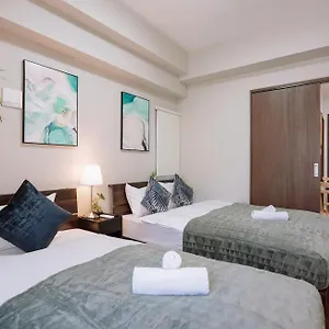 kuromon-royal-niponbashi.hotels-osaka.net/