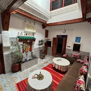 Dar Enouiina Pensión Fez